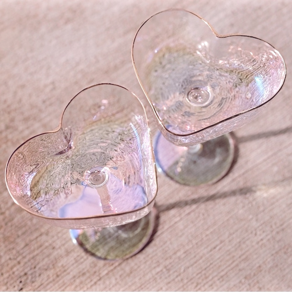 Set Of 2 Iridescent Heart Shaped Coupe
Cocktail Glasses with Gold Rim